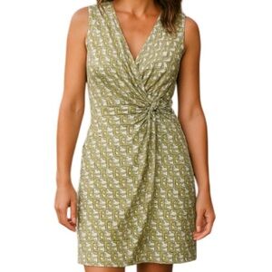 TOMMY BAHAMA Silk Surplice Chain Pattern Dress Ruched Sleeveless Summer 4-6